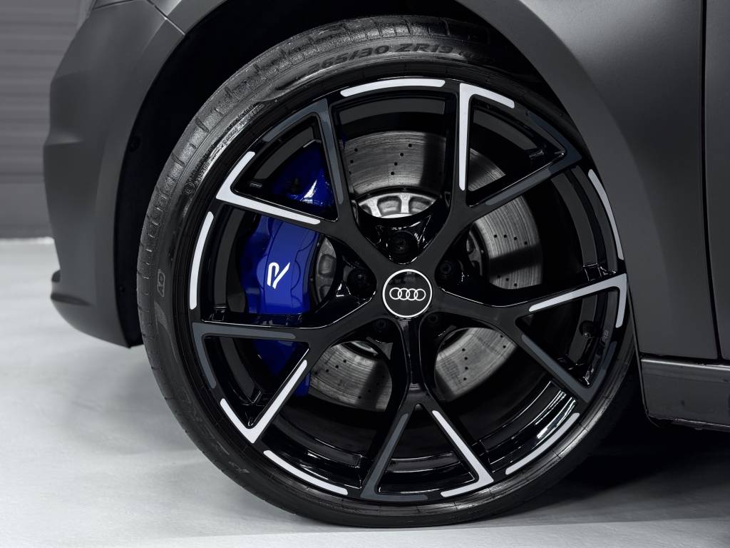 Stoeprandschade velg hersteld